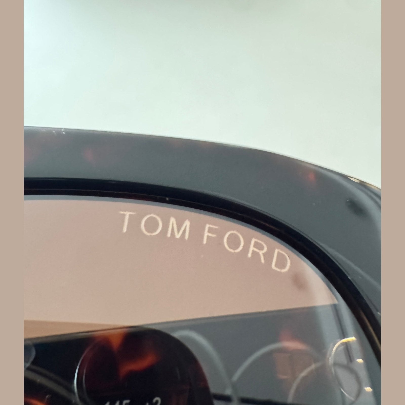 Image of משקפי שמש TOM FORD