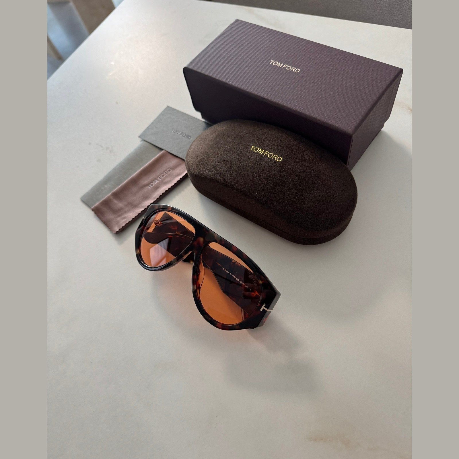 Image of משקפי שמש TOM FORD