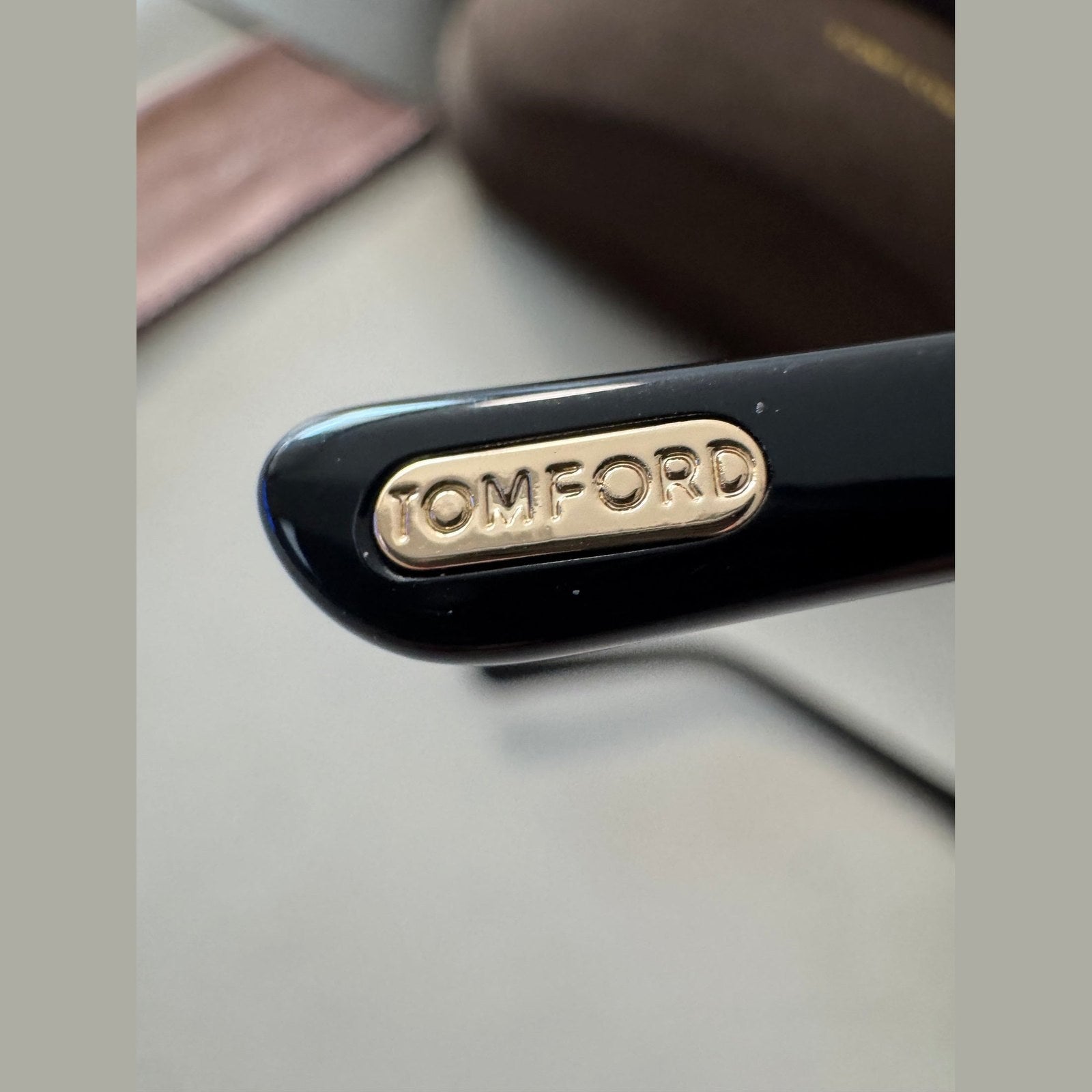 Image of משקפי שמש TOM FORD