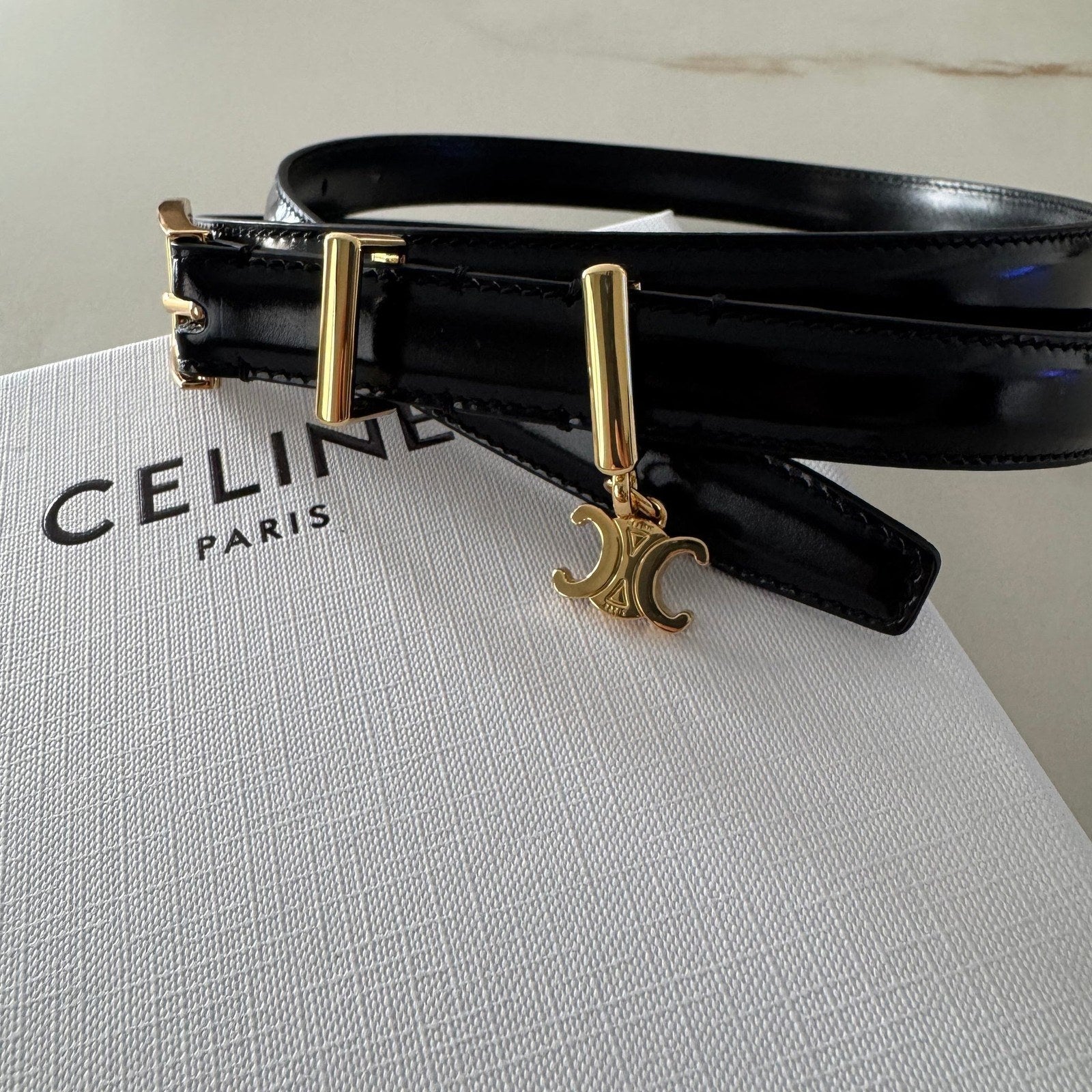 חגורת עור Celine