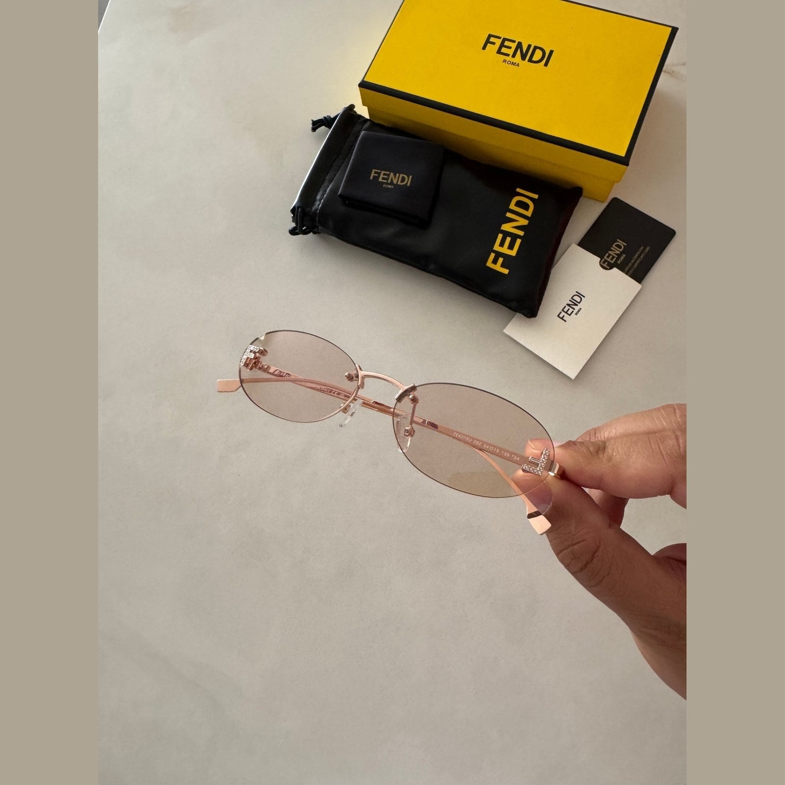 FENDI - משקפי שמש