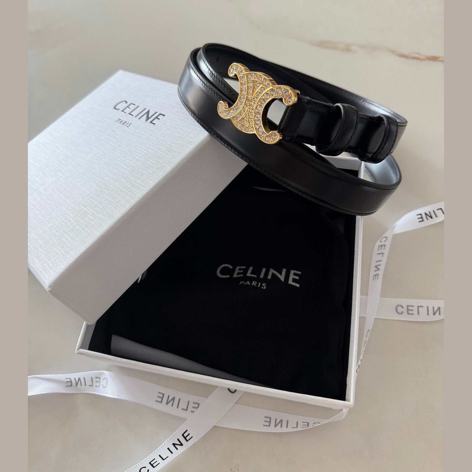 Celine - חגורת יהלומים
