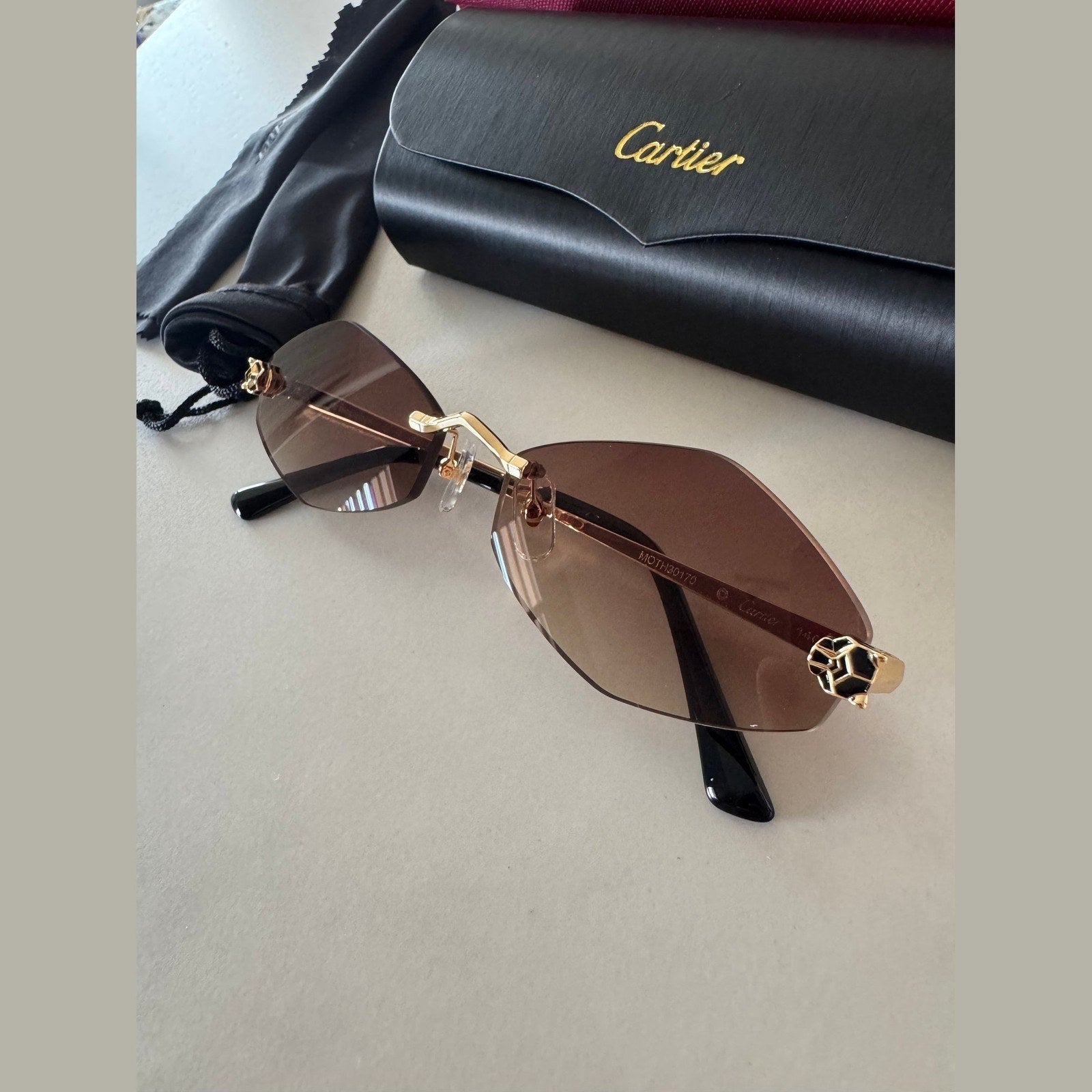 Image of Cartier - sunglasses