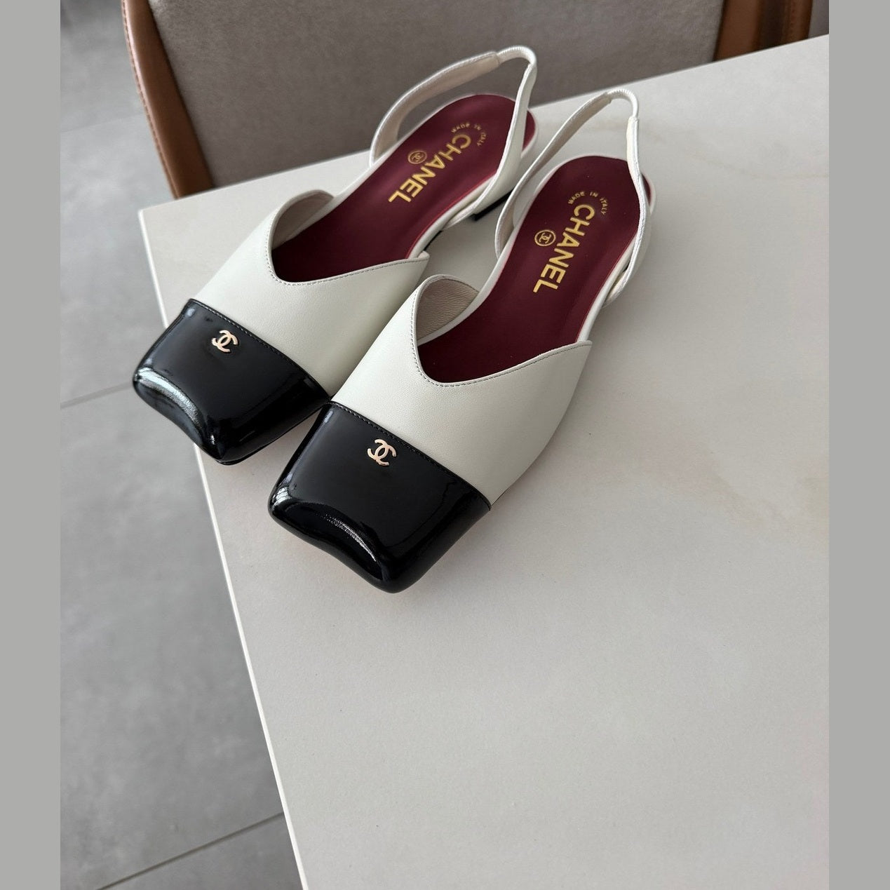 Chanel slingback במלאי