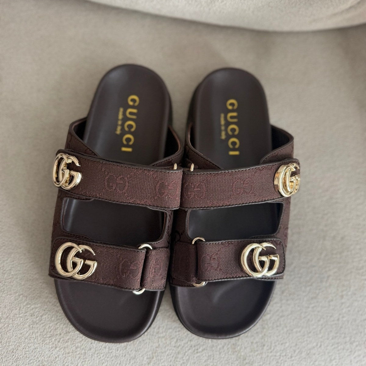 Image of Gucci sandals במלאי