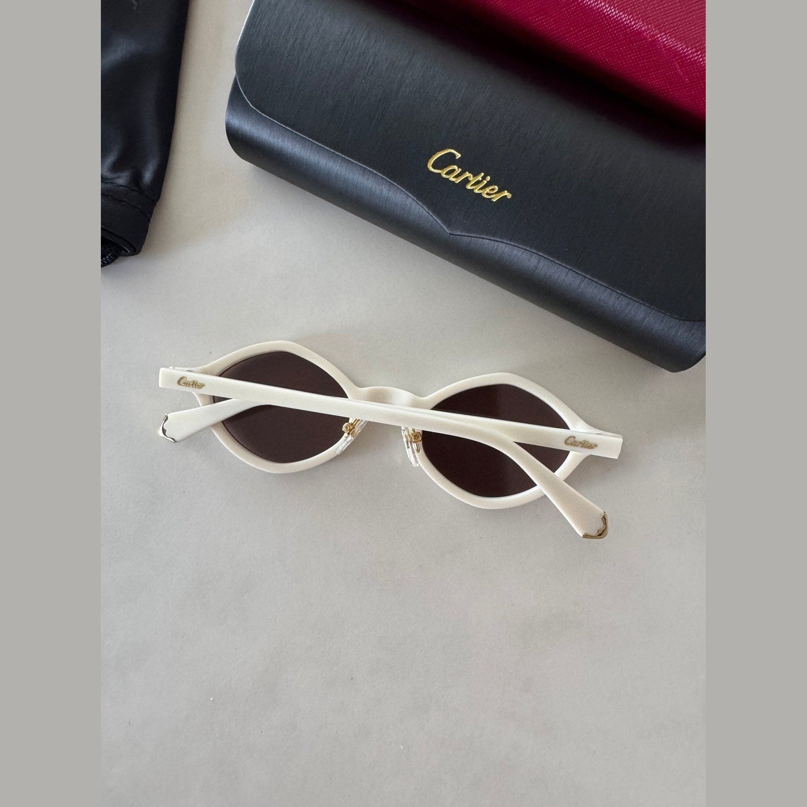 Image of Cartier - sunglasses