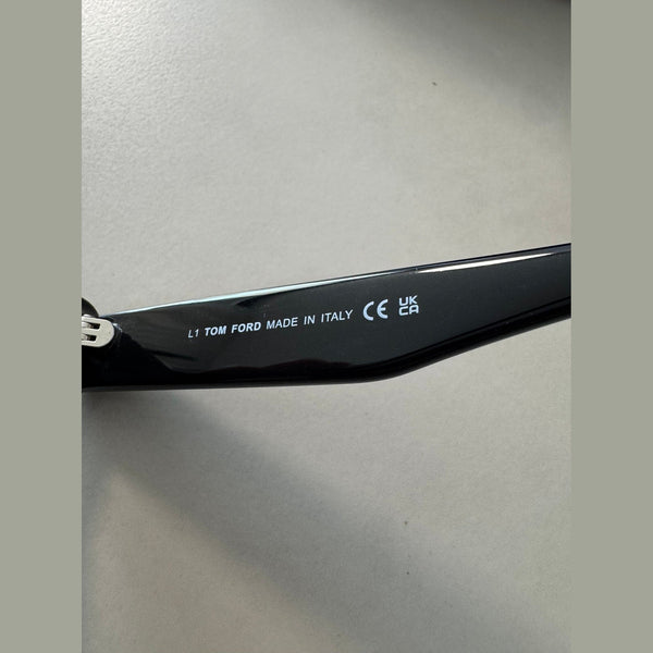 משקפי שמש TOM FORD