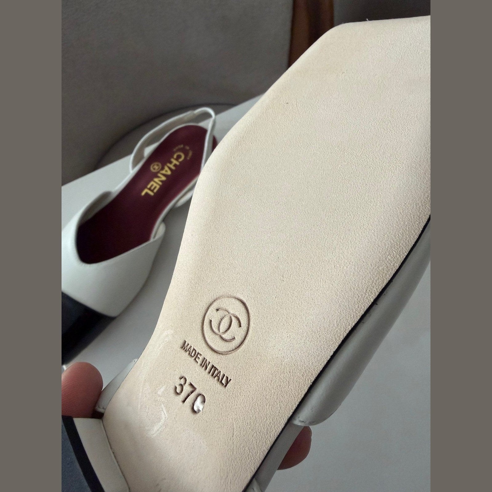 Image of Chanel slingback במלאי