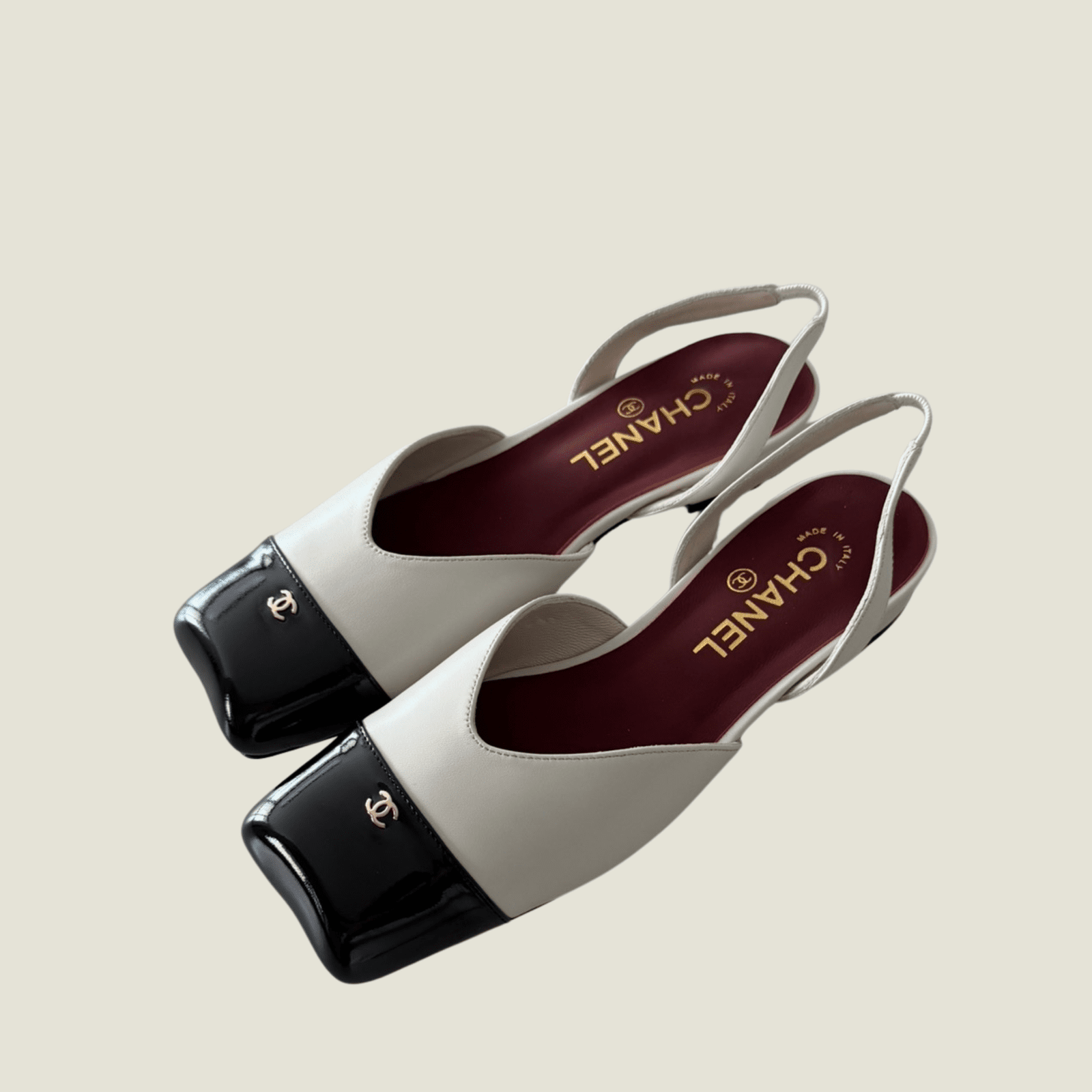 Chanel slingback במלאי