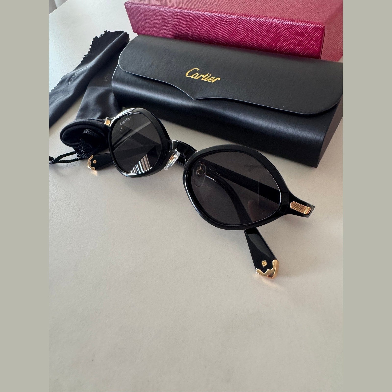Image of Cartier - sunglasses