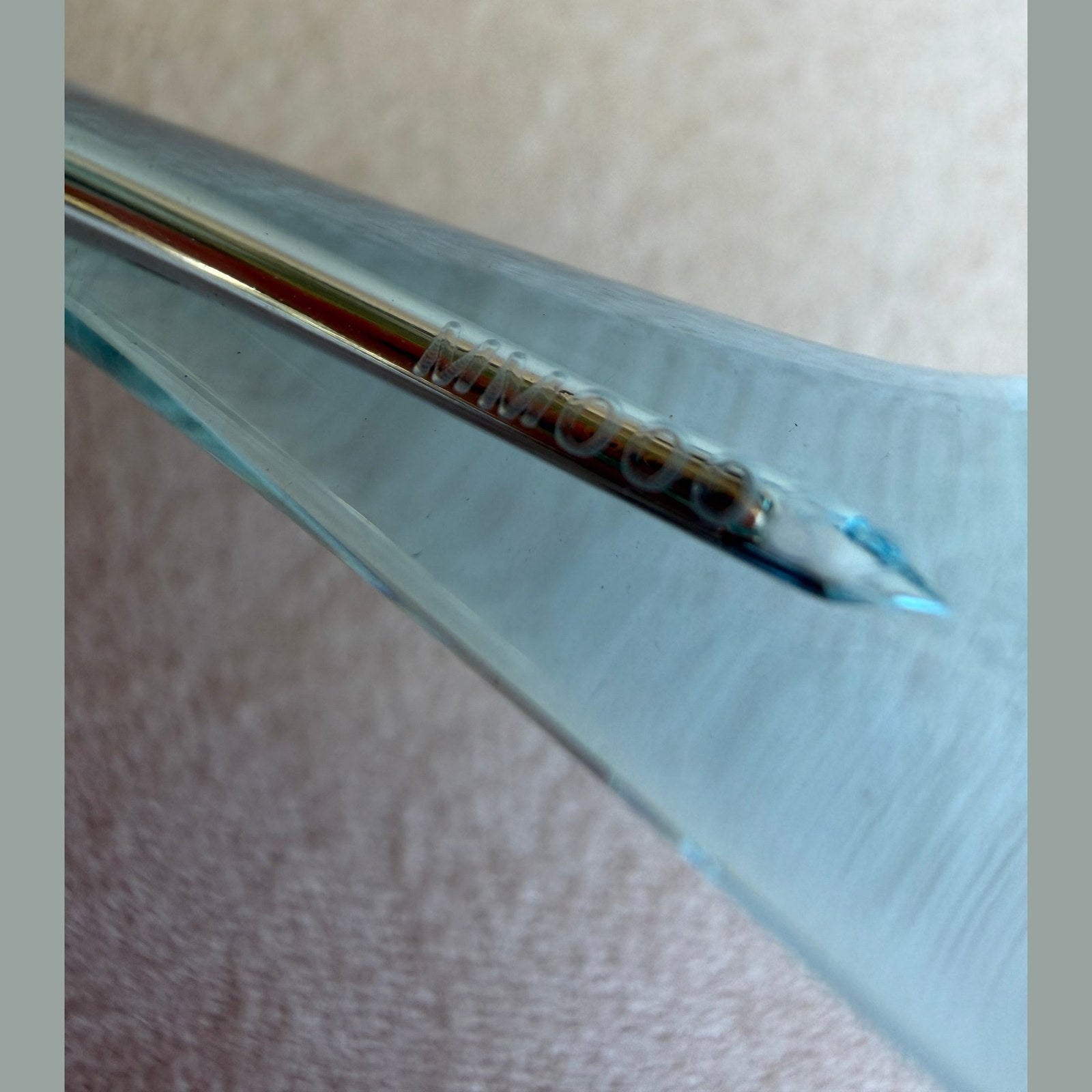 Image of מיו מיו מסך צר במלאי