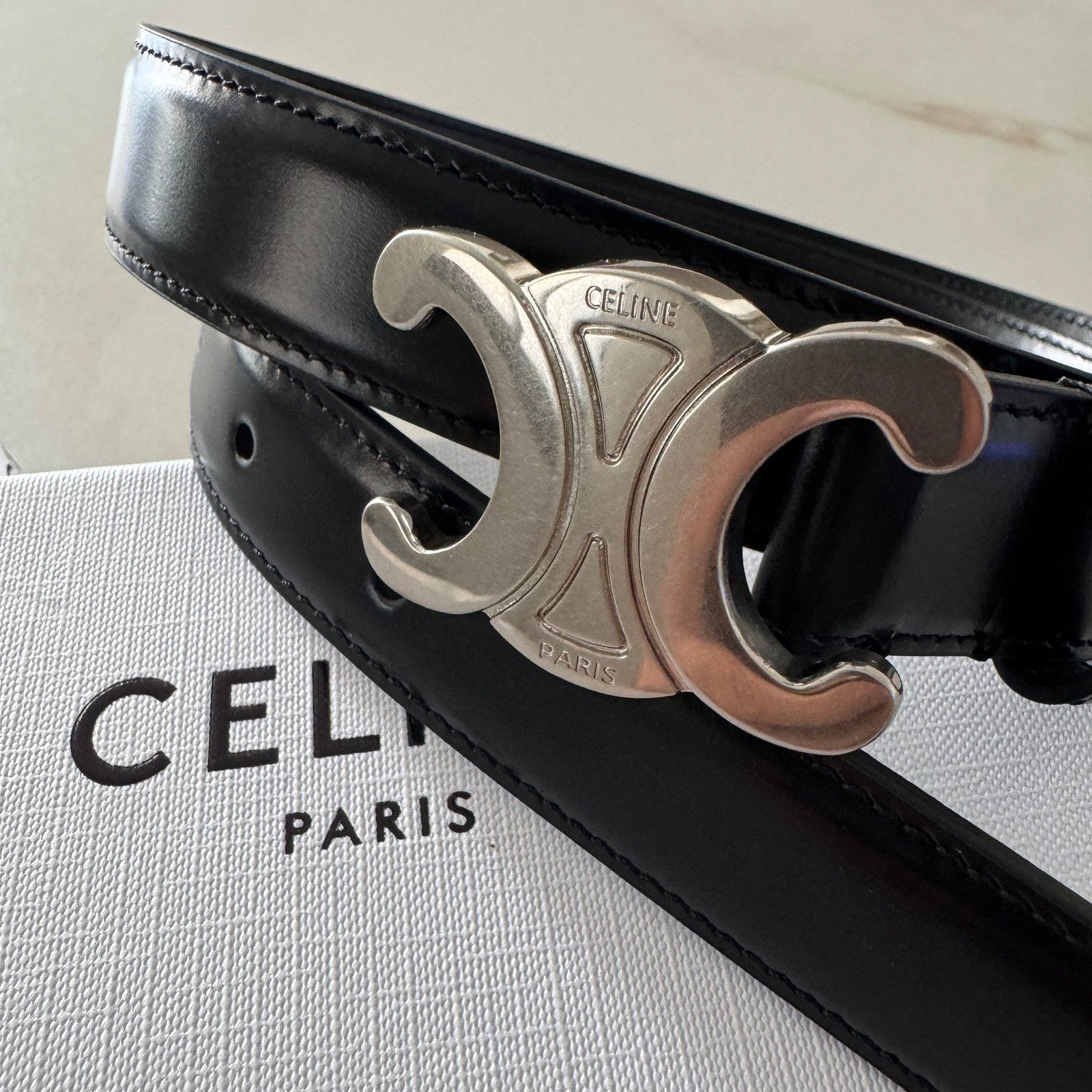 חגורת עור Celine