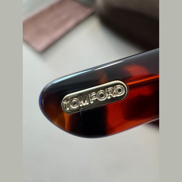 משקפי שמש TOM FORD
