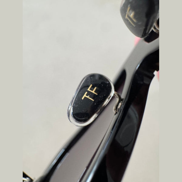 משקפי שמש TOM FORD