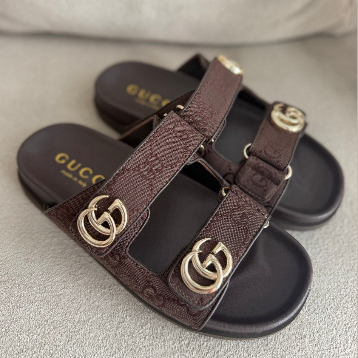 Image of Gucci sandals במלאי