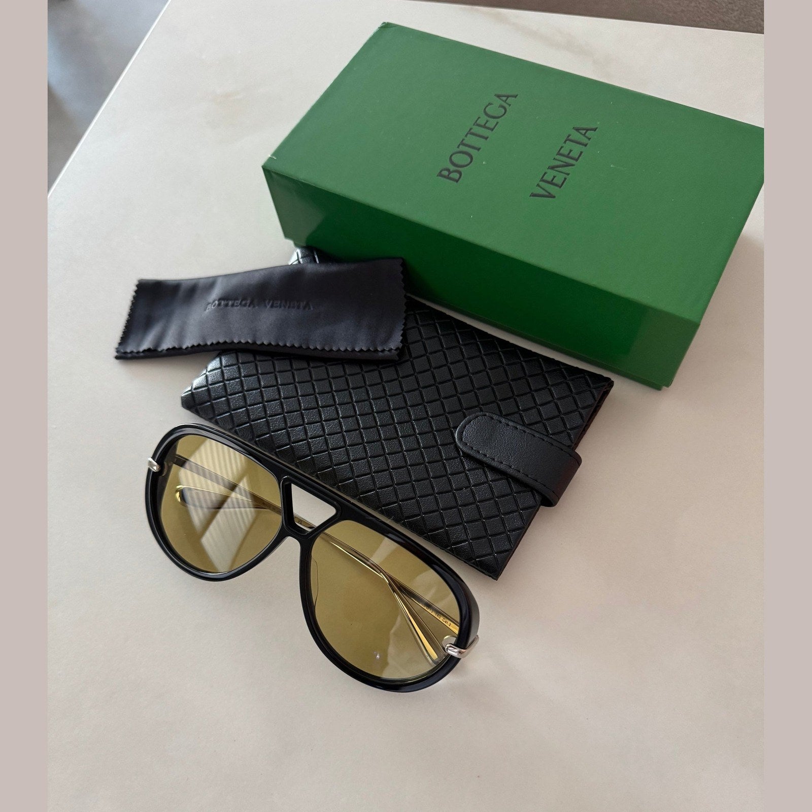 Image of bottega veneta - משקפי שמש