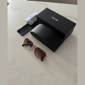 PRADA - משקפי שמש לוגו