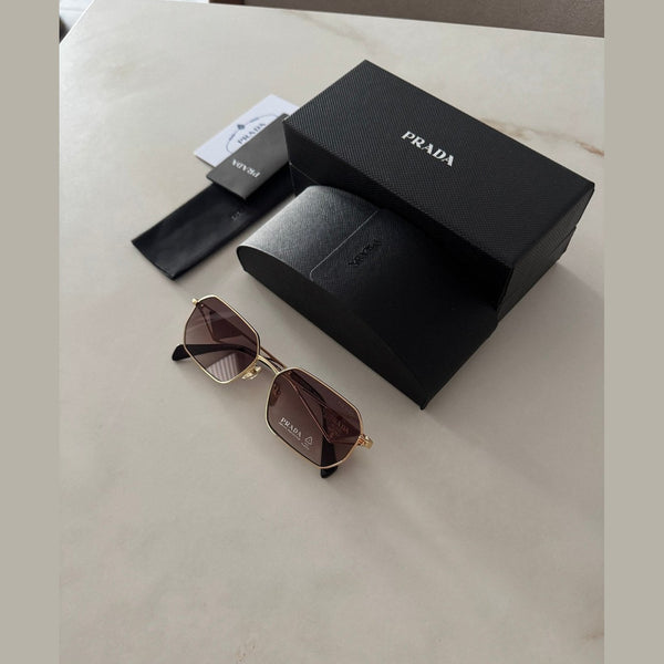 PRADA - משקפי שמש לוגו