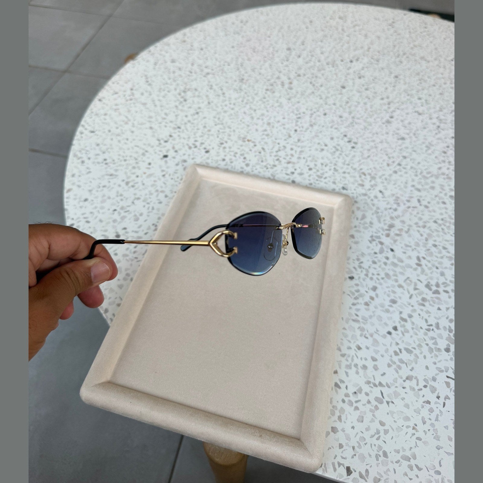 Image of Cartier - sunglasses במלאי דגם מספר 7