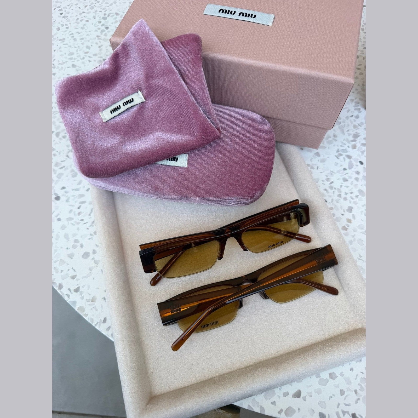 Image of מיו מיו מלבניות חומות