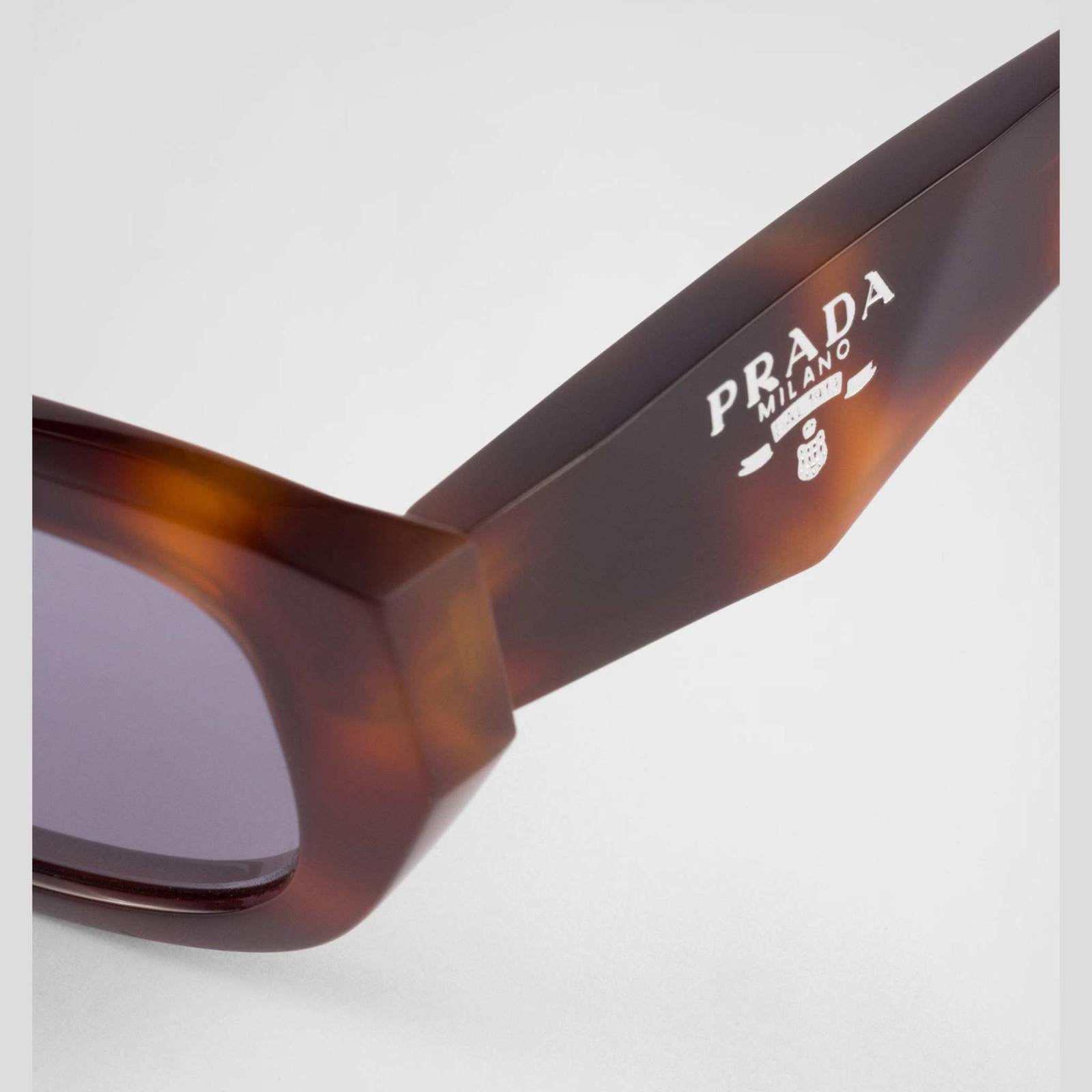 Image of PRADA - משקפי שמש לוגו