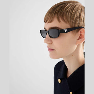 PRADA - משקפי שמש לוגו