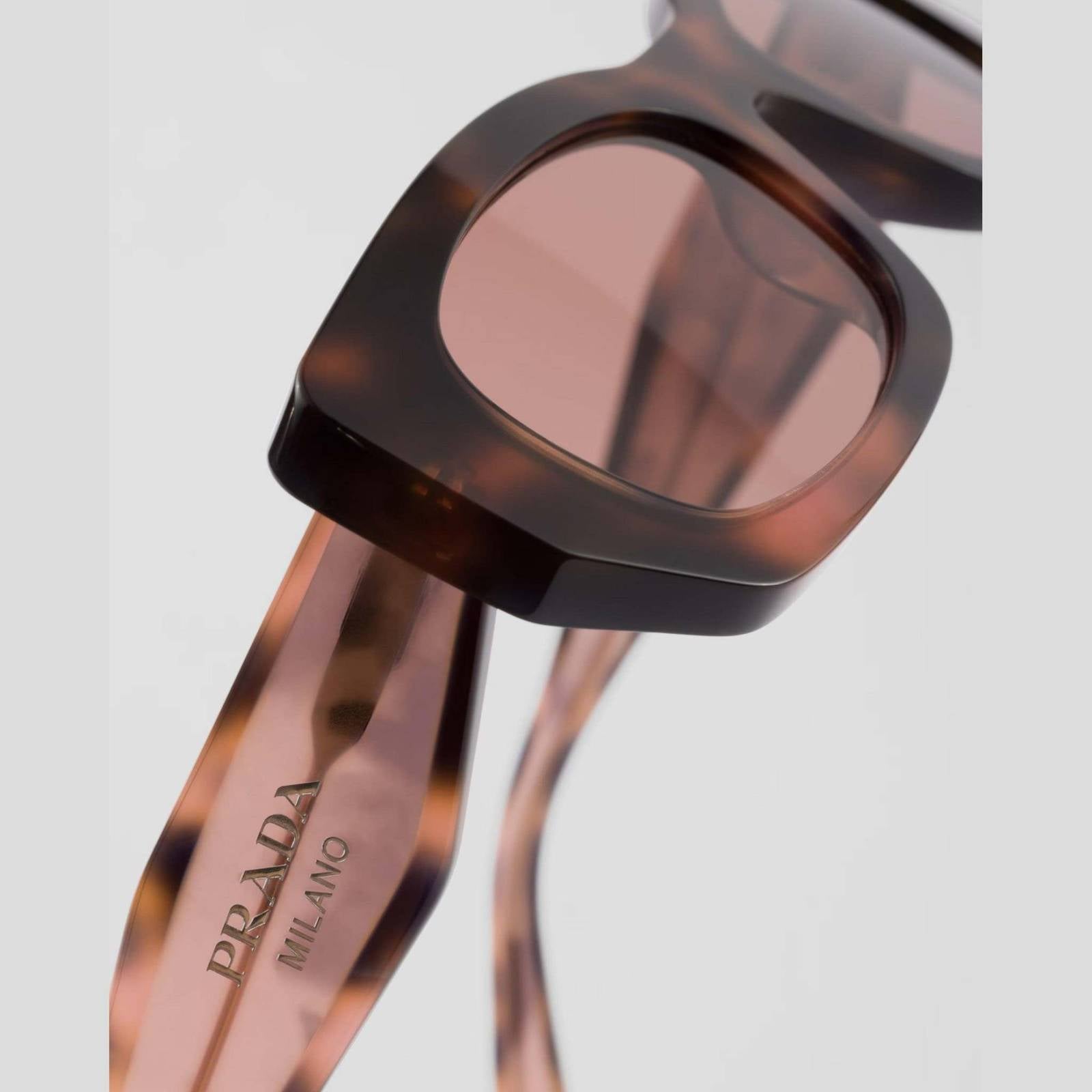 Image of PRADA - משקפי שמש לוגו