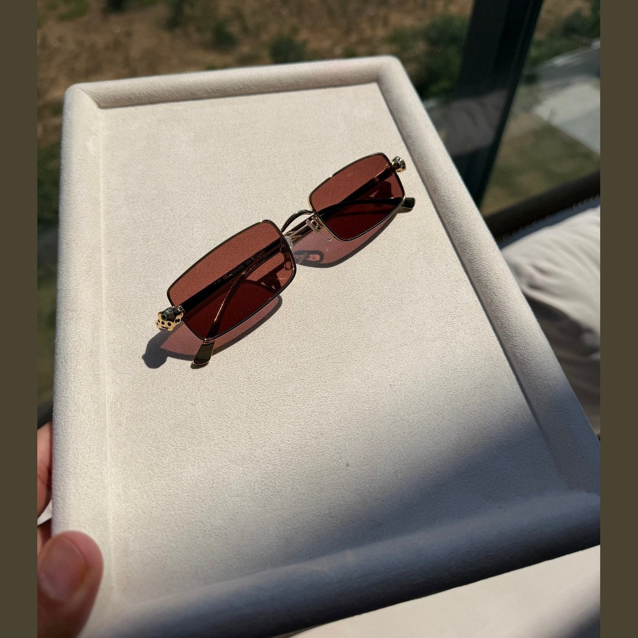 Image of Cartier - sunglassesדגם מספר 1 במלאי