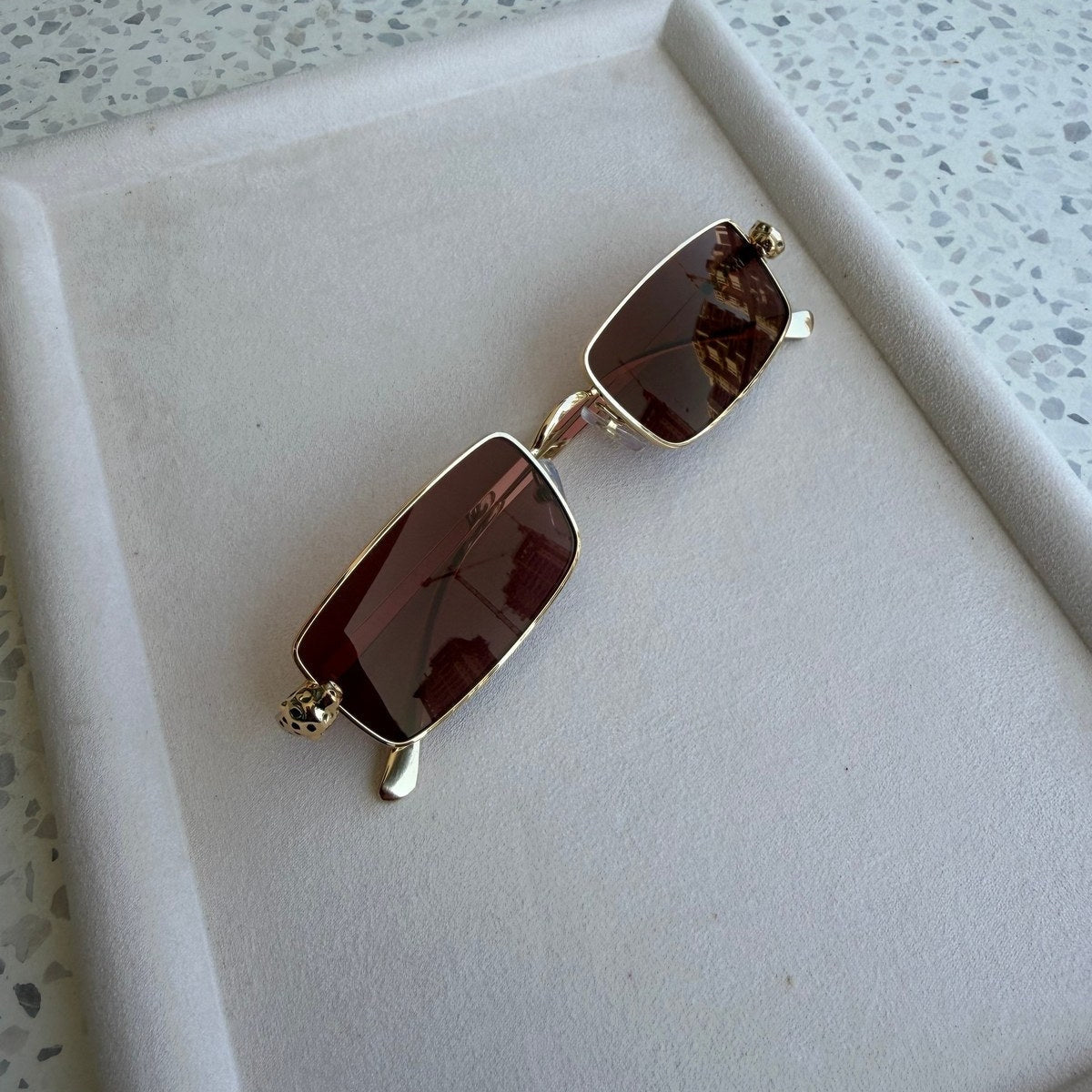 Cartier - sunglassesדגם מספר 1 במלאי