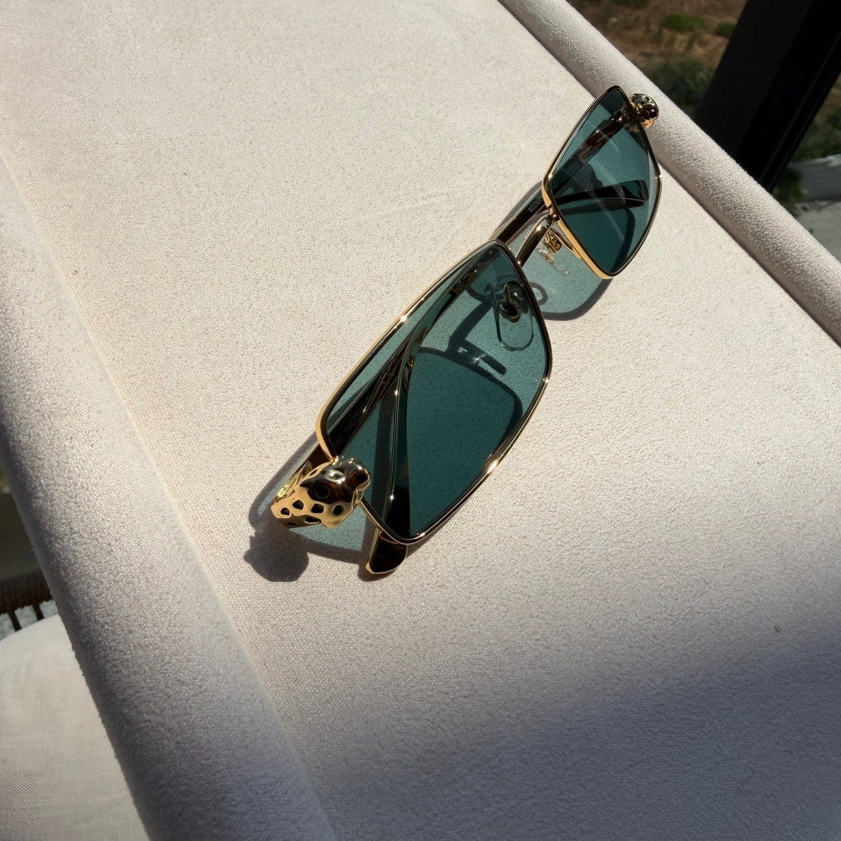 Image of Cartier - sunglasses  דגם מספר 1 במלאי