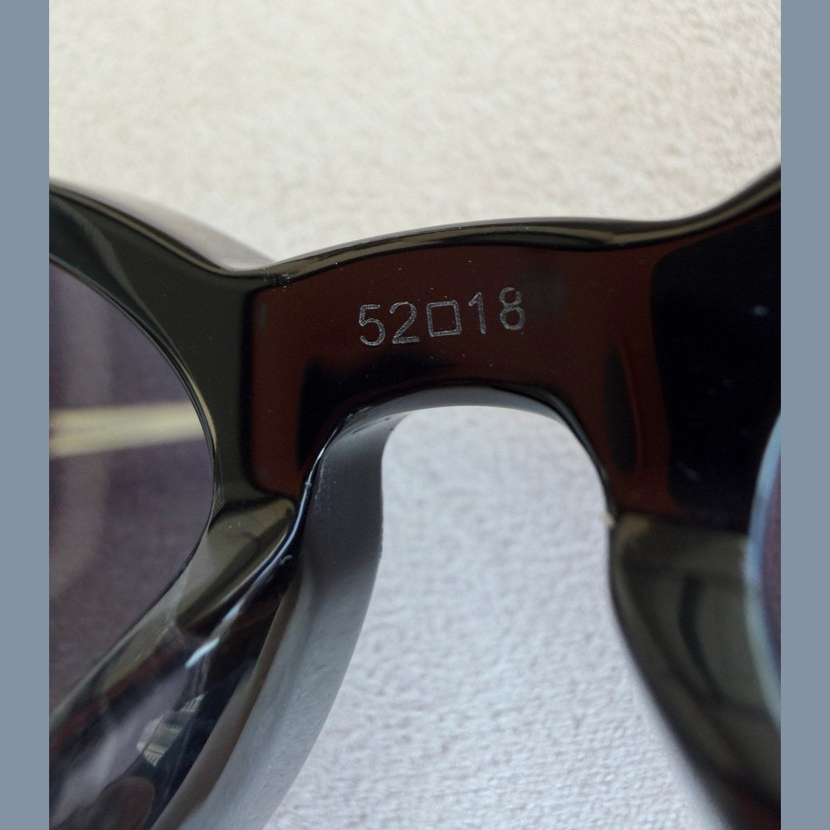 Image of Cartier - sunglasses  דגם מספר 5 במלאי