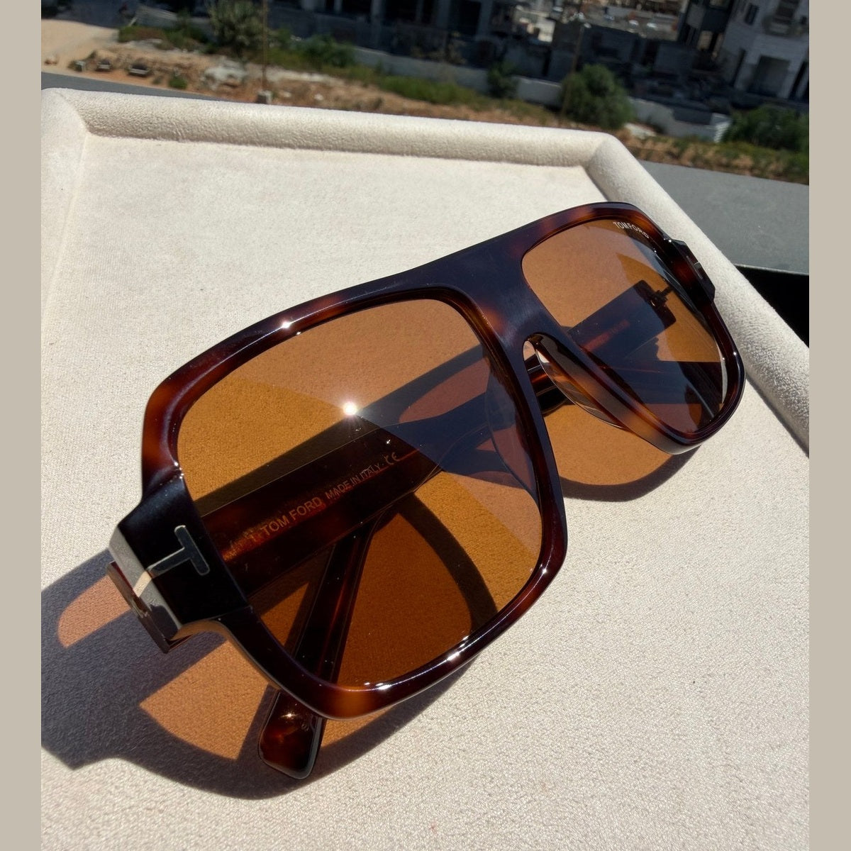 Image of משקפי שמש TOM FORD