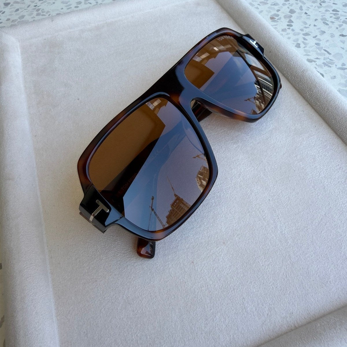 Image of משקפי שמש TOM FORD