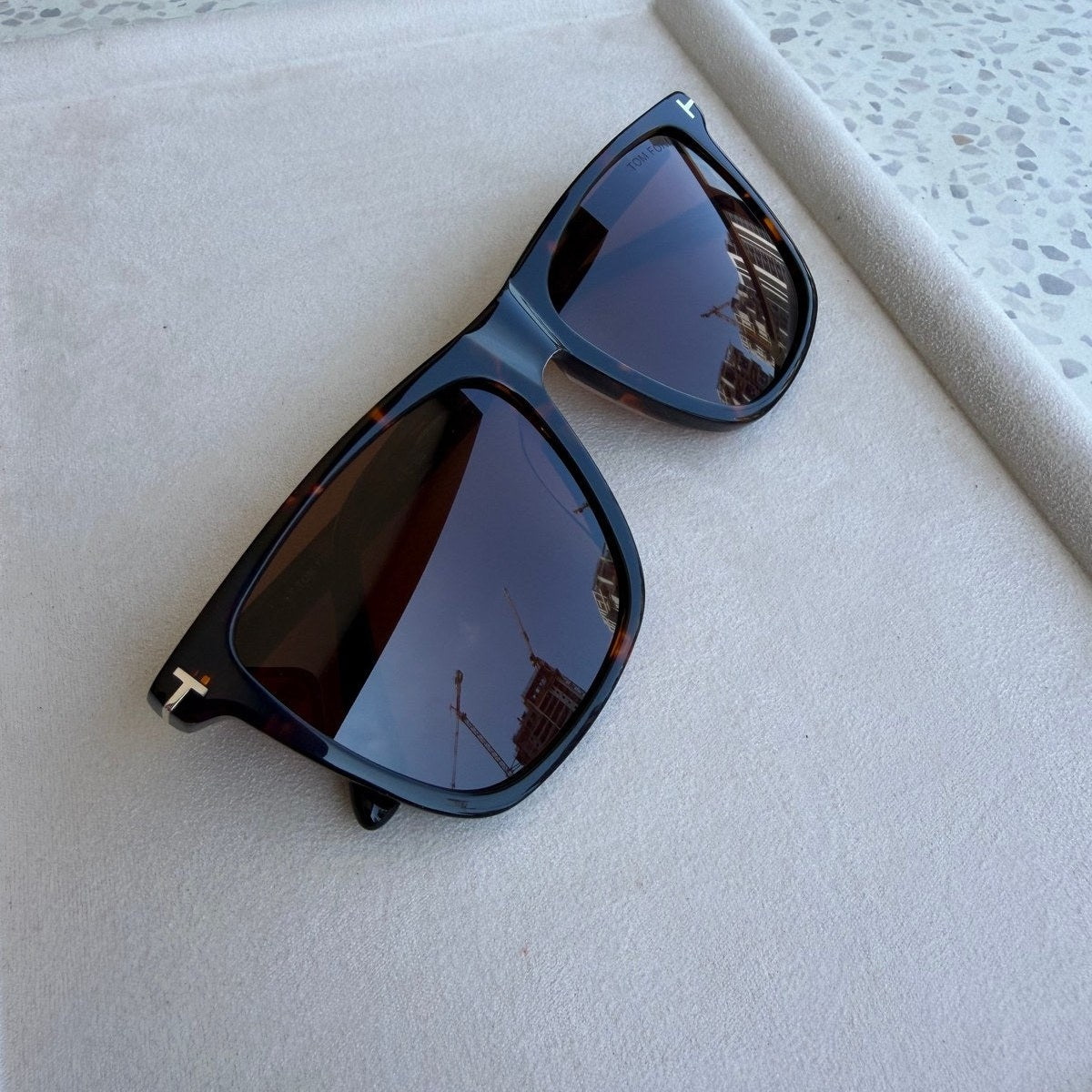 Image of משקפי שמש TOM FORD