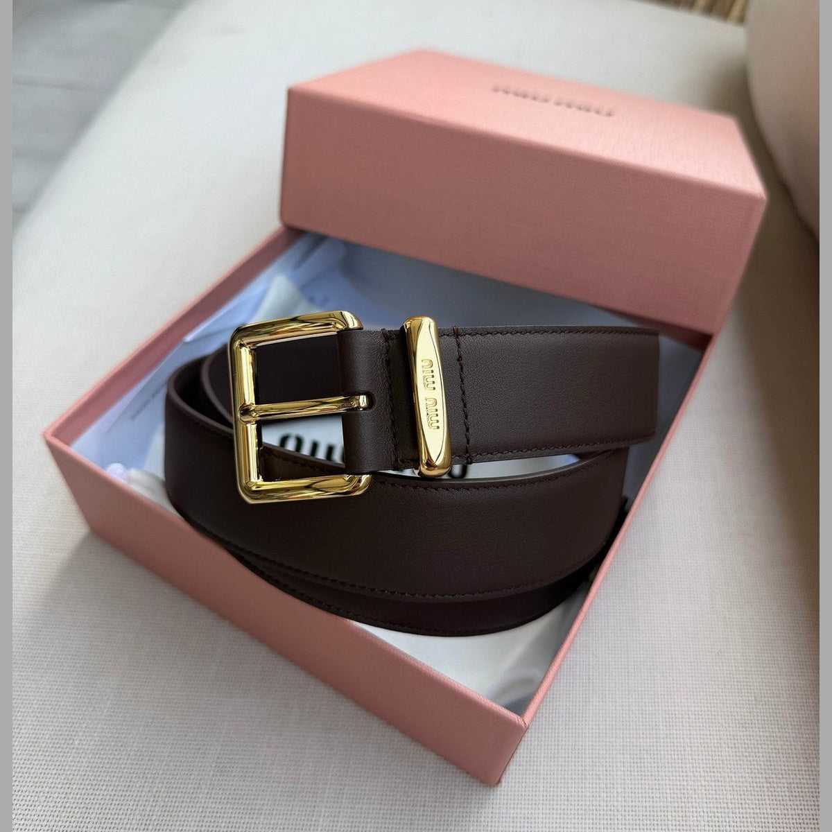 Image of חגורת עור Miu Miu
