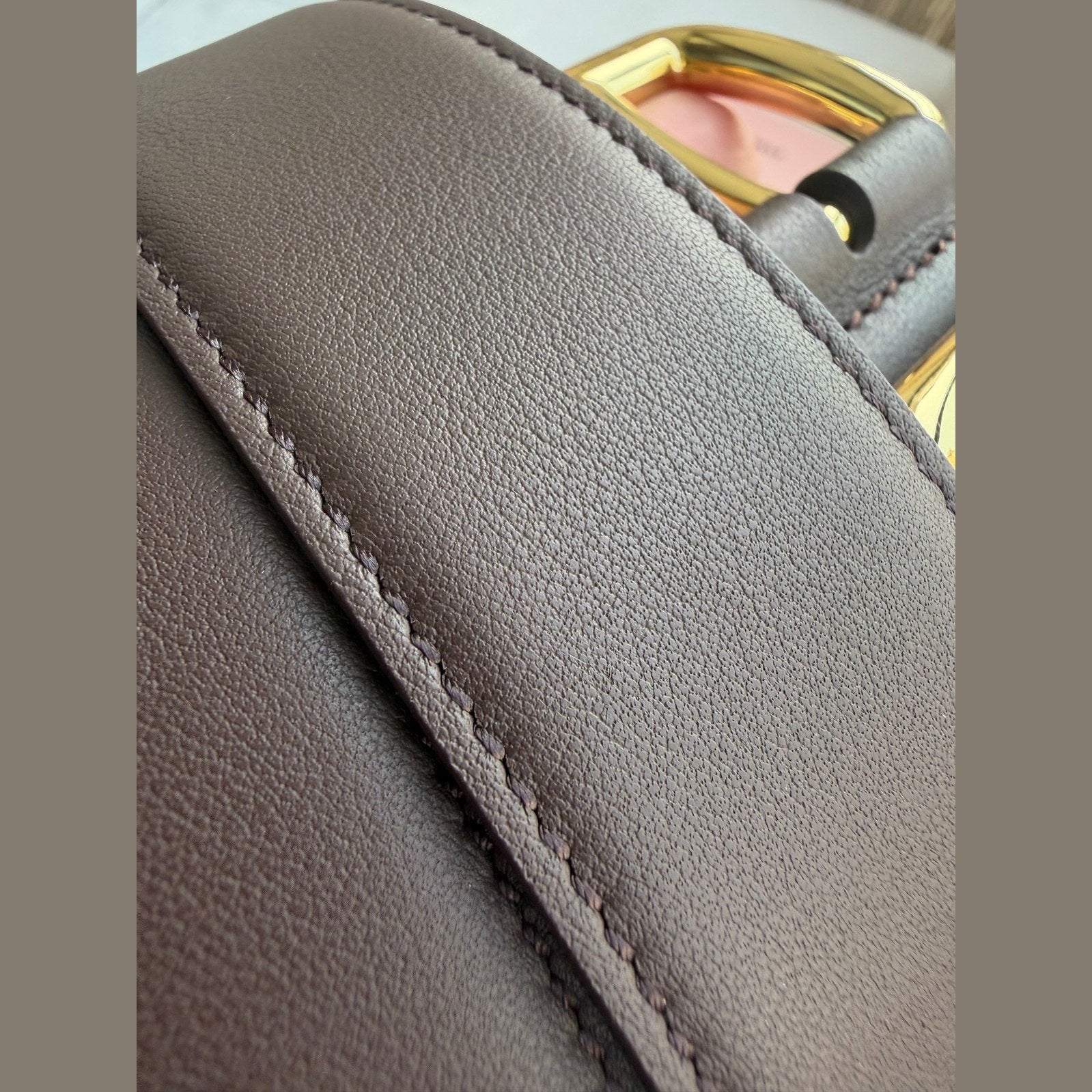 Image of חגורת עור Miu Miu