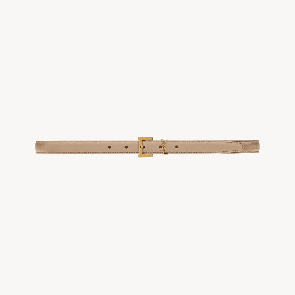 2cm leather belt with gold buckle, minimalist design.