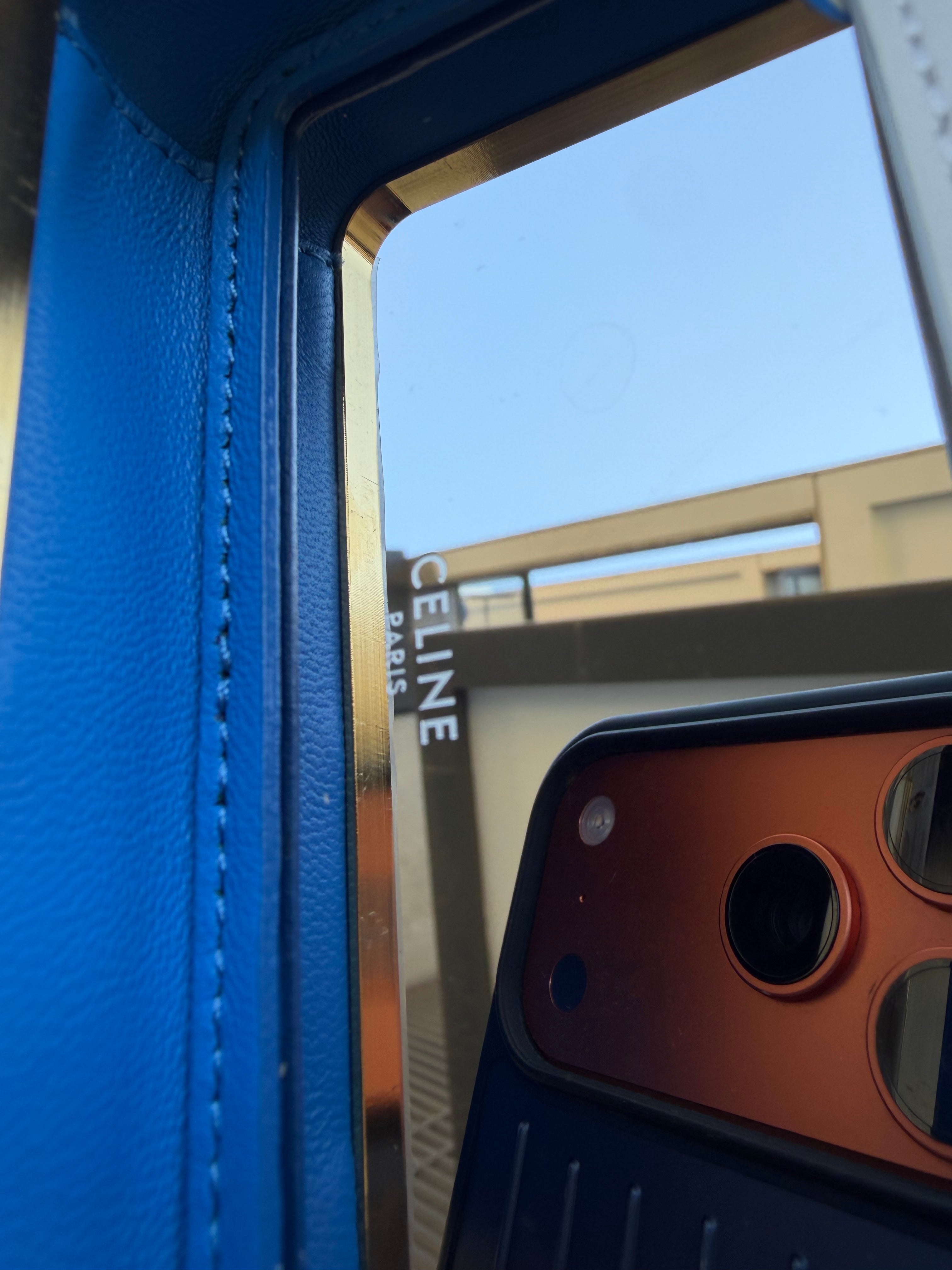Image of CELINE bag לבן במלאי