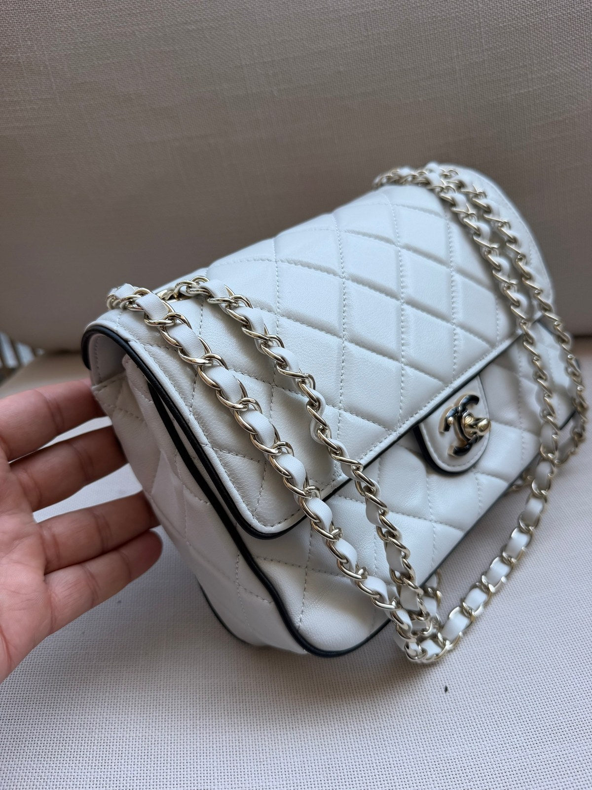 Chanel bag 25 במלאי