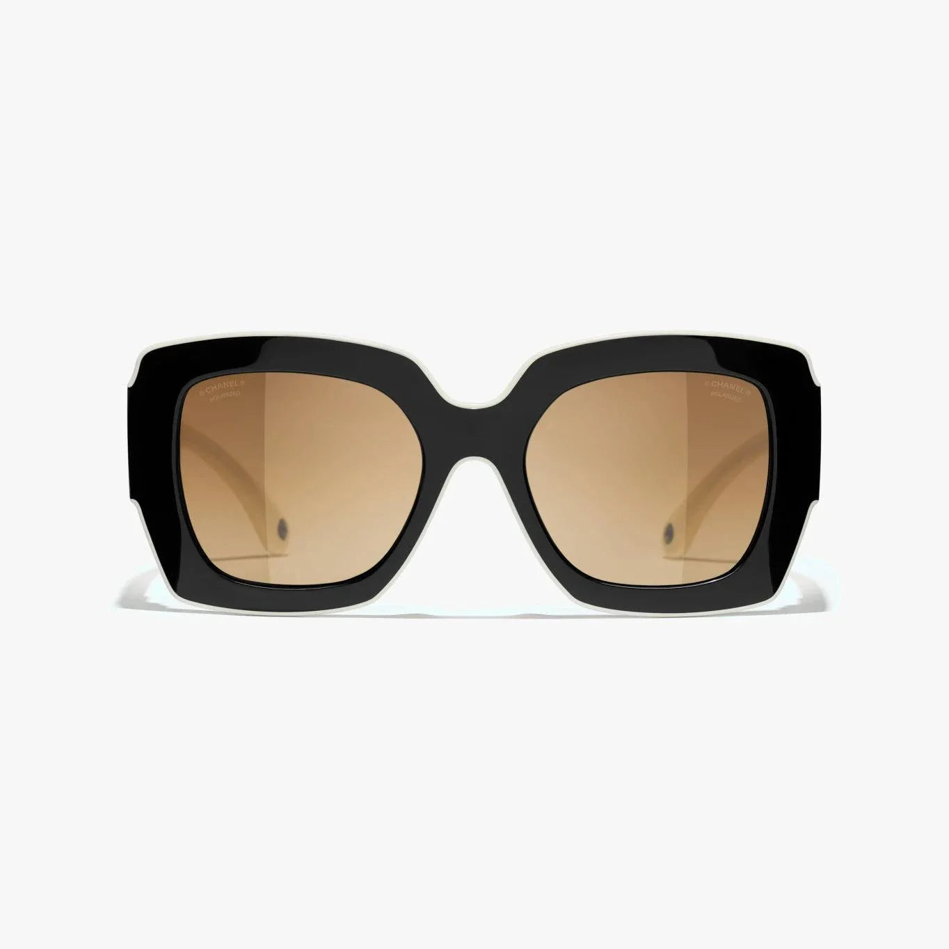 Image of משקפי שמש CHANEL עם מסגרת פלסטיק שחור לבן והגנה 100% UVA/UVB