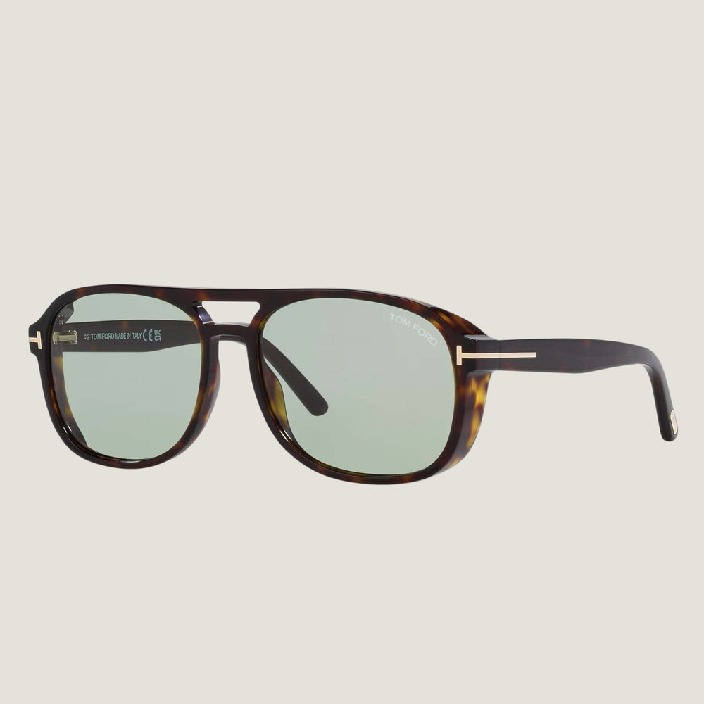 משקפי שמש FOM FORD עם מסגרת פלסטיק מנומרת, הגנה מלאה 100% UVA/UVB.