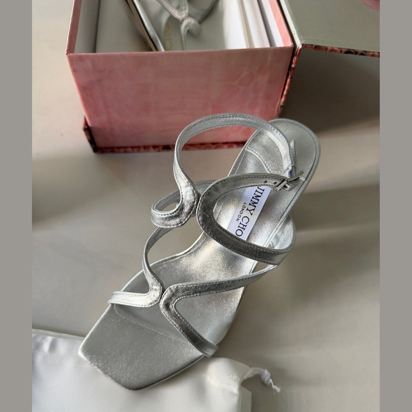jimmy choo heels במלאי