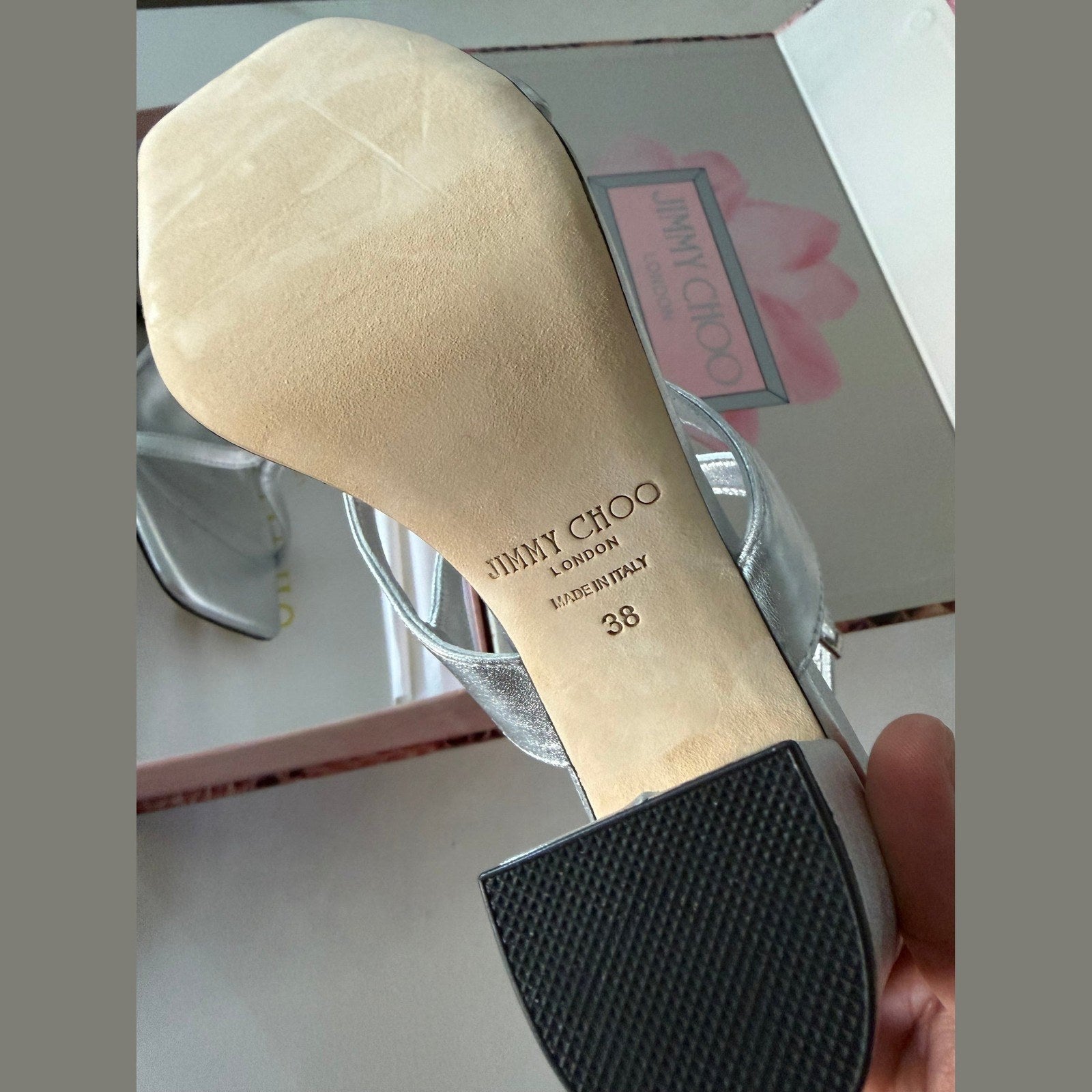 jimmy choo heels במלאי