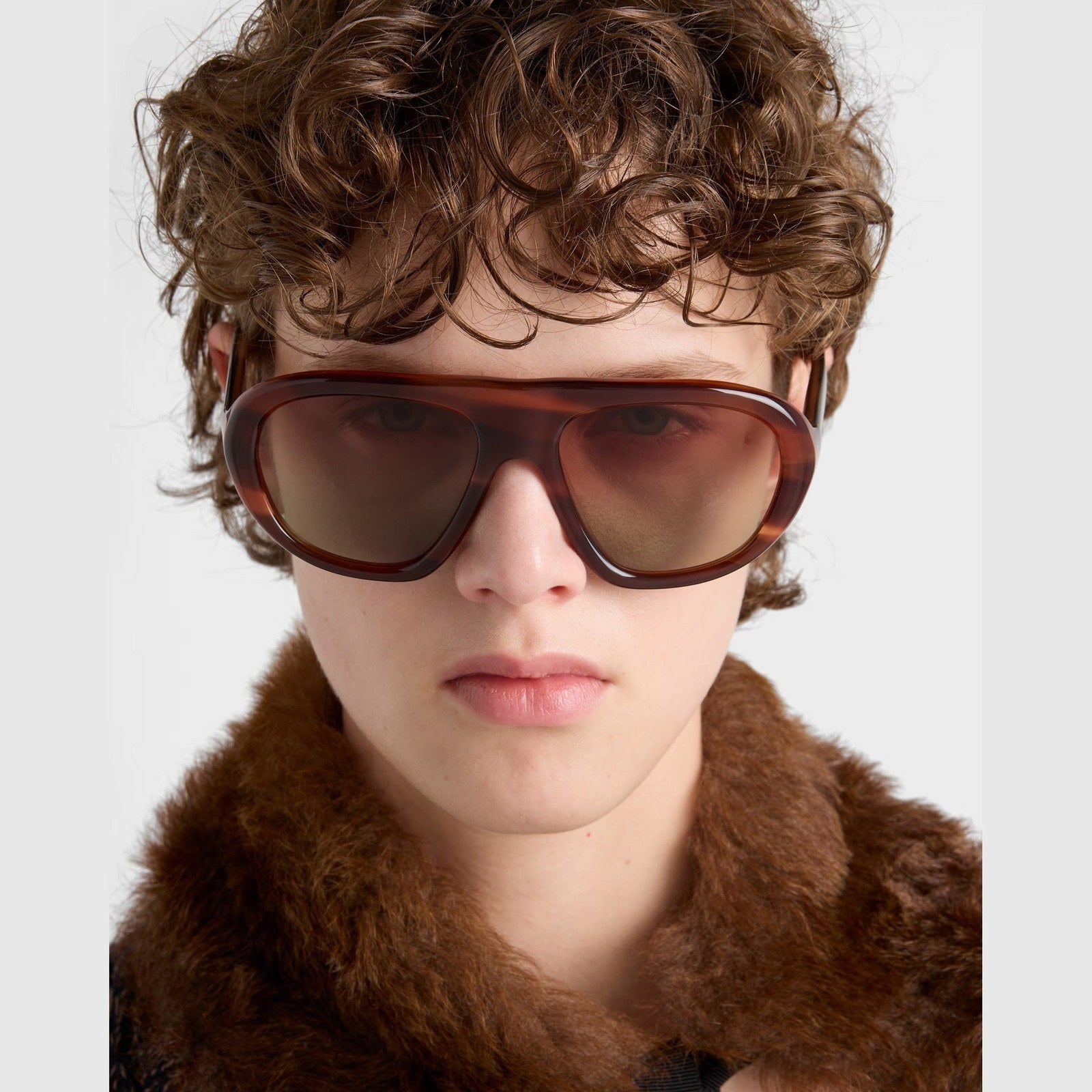 Image of PRADA - משקפי שמש לוגו