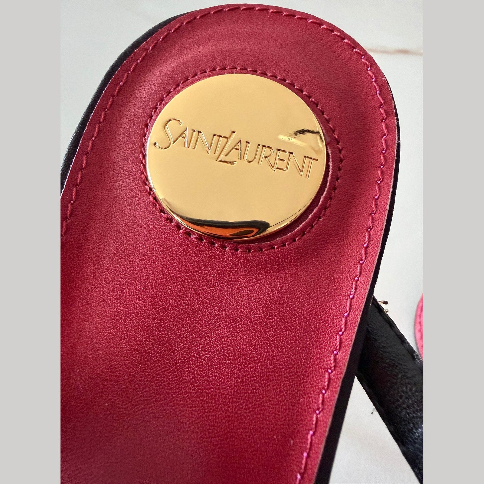 Image of Ysl heel במלאי
