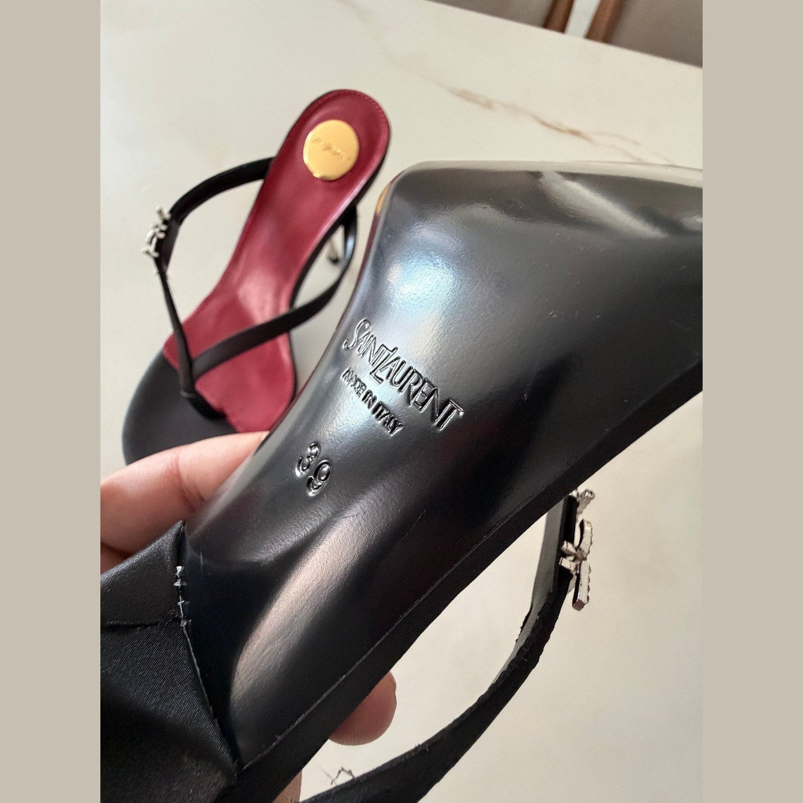 Ysl heel במלאי