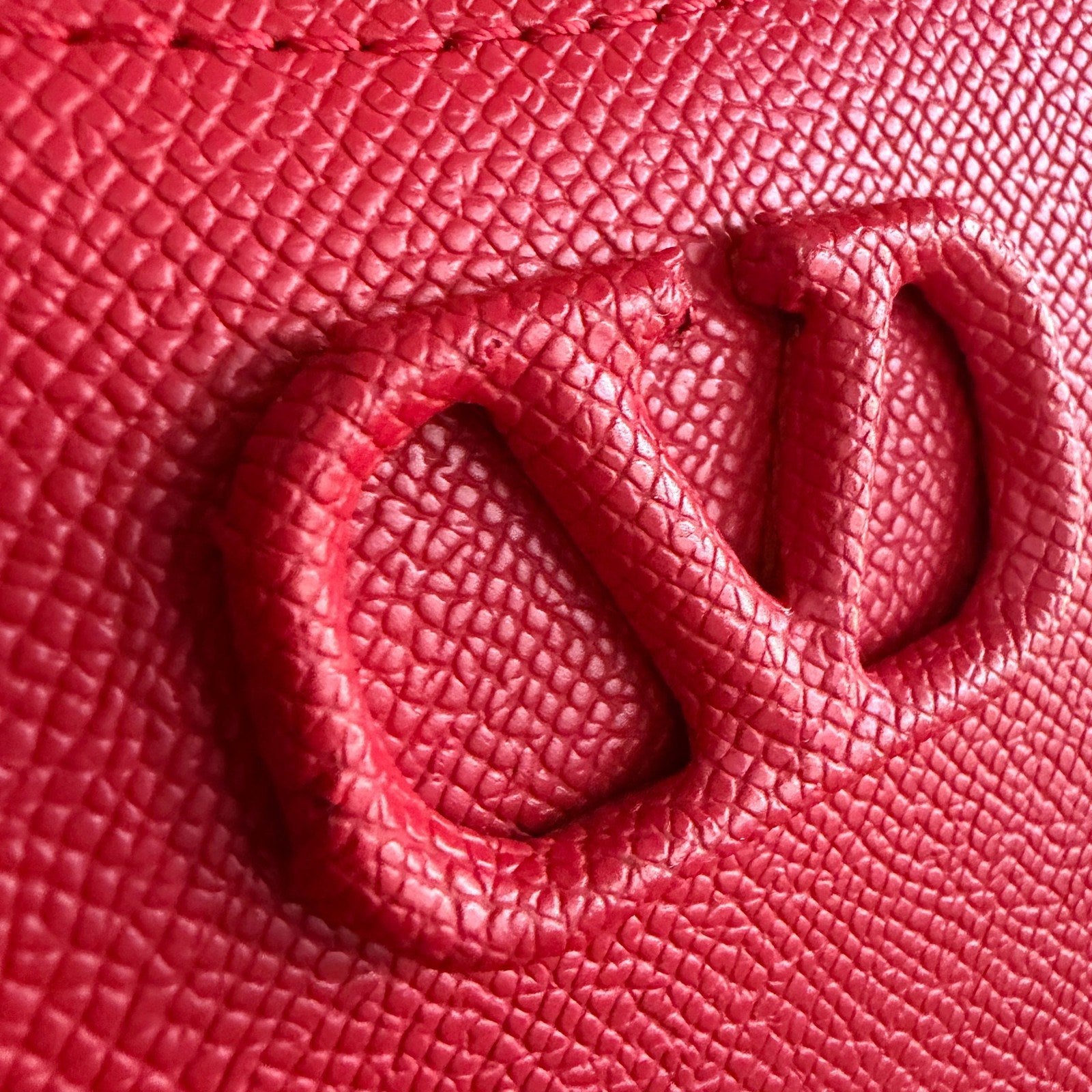 valentino bag במלאי