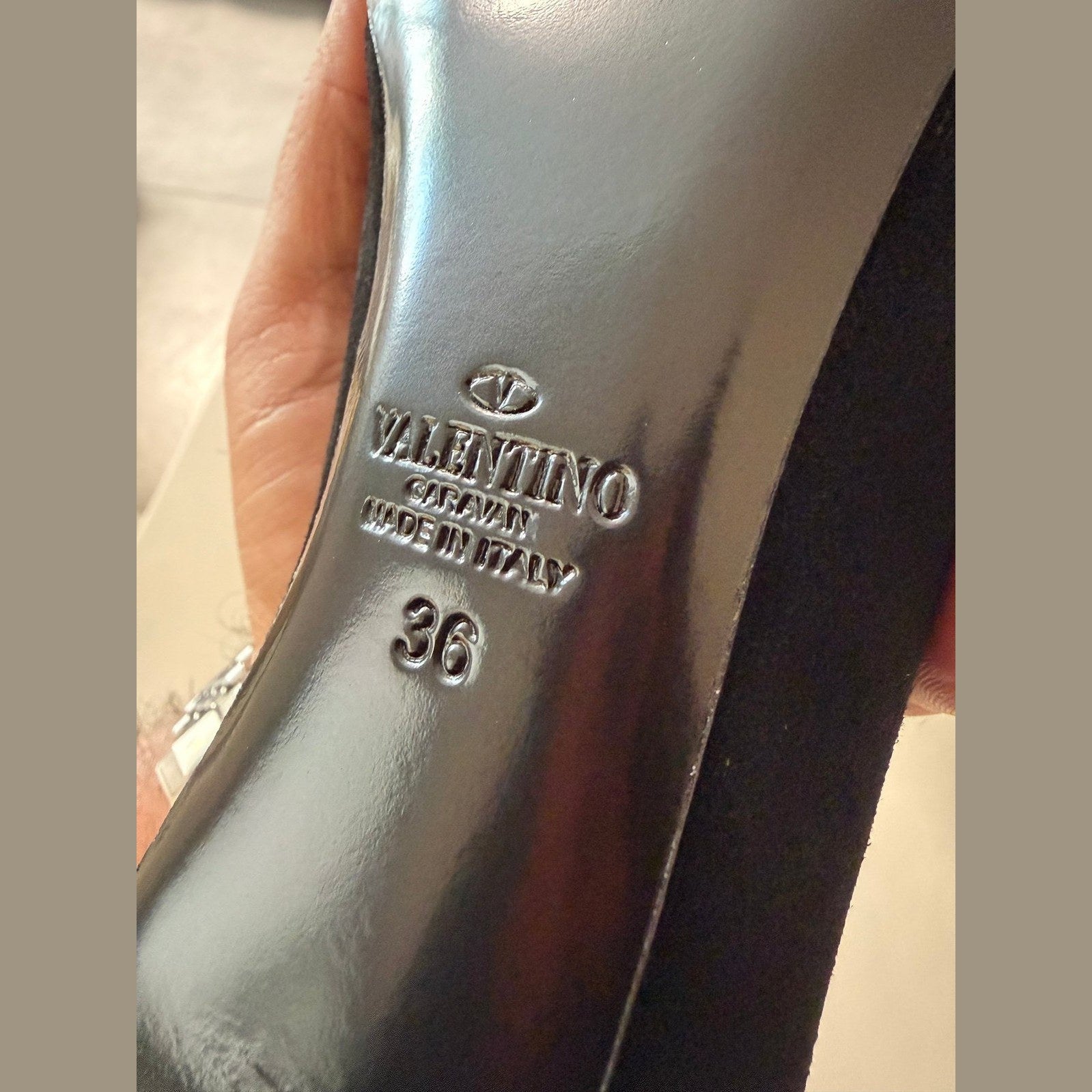 VALENTINO heels במלאי