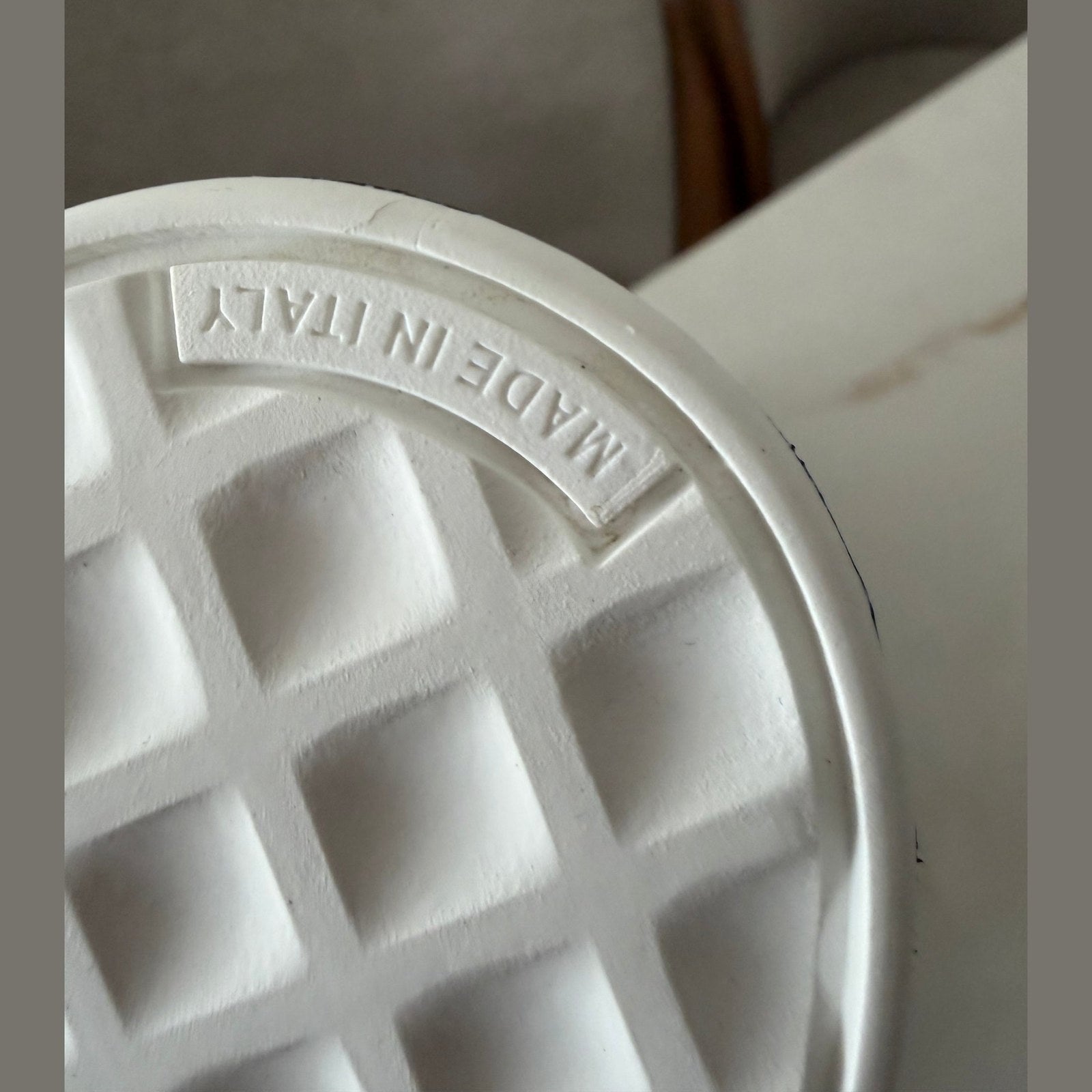 chanel סניקרס לגבר במלאי
