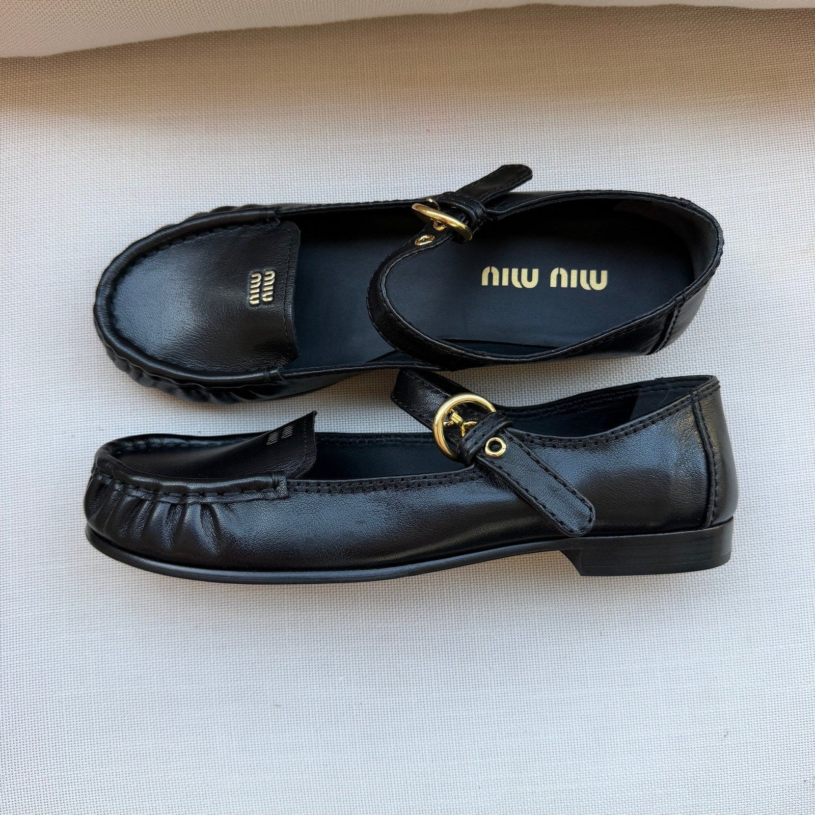 Image of Miu Miu mary jane במלאי